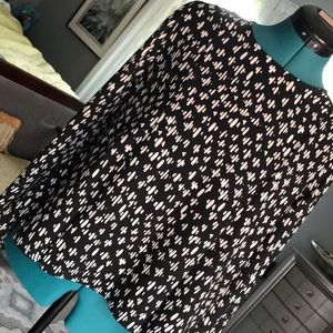 Black and white blouse